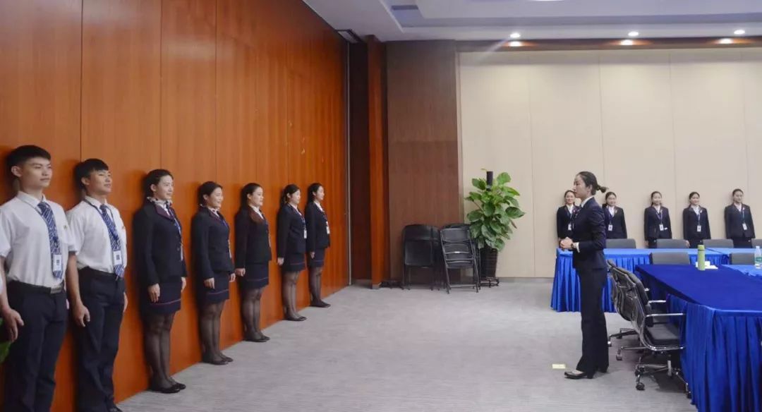 提升服務質量，塑造專業形象——廣電城市服務城市規劃展覽物業服務中心開展服務禮儀與會務服務培訓